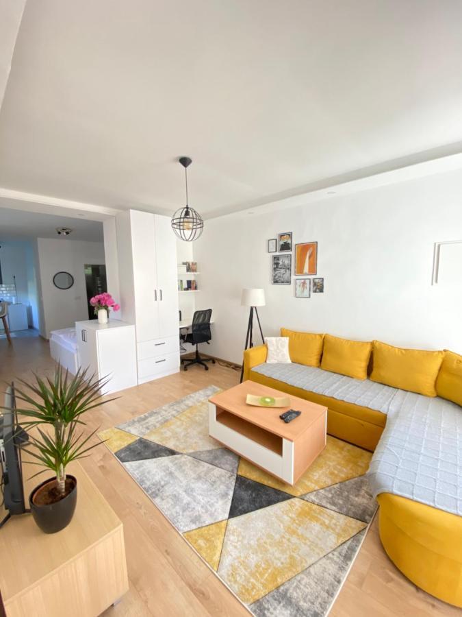 Modern Studio Apartment In The Old Town Сараєво Екстер'єр фото