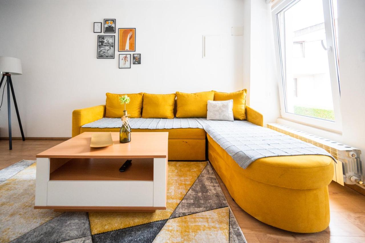 Modern Studio Apartment In The Old Town Сараєво Екстер'єр фото