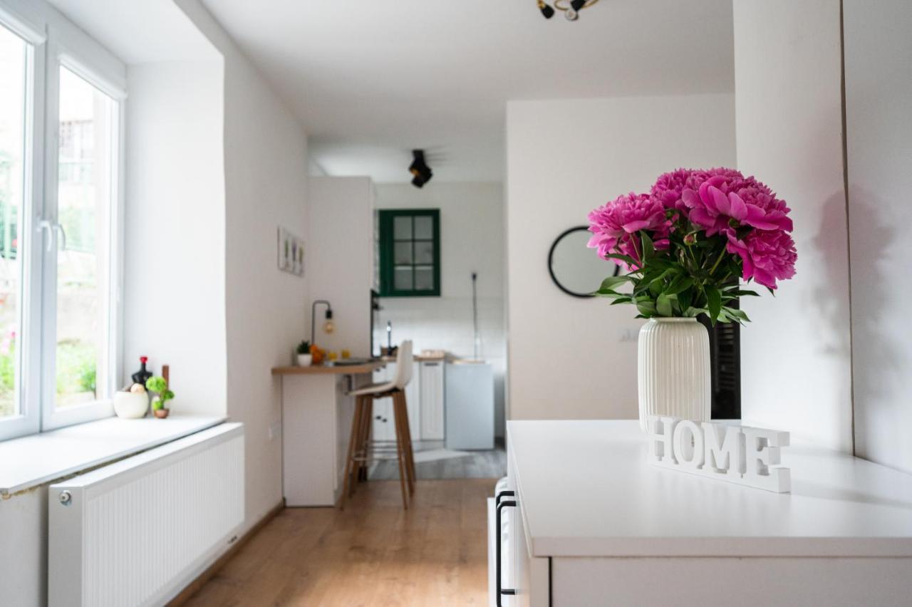 Modern Studio Apartment In The Old Town Сараєво Екстер'єр фото