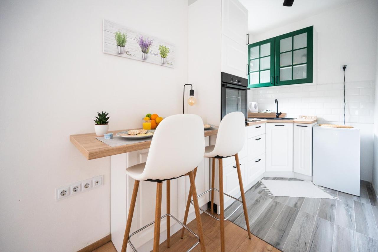 Modern Studio Apartment In The Old Town Сараєво Екстер'єр фото