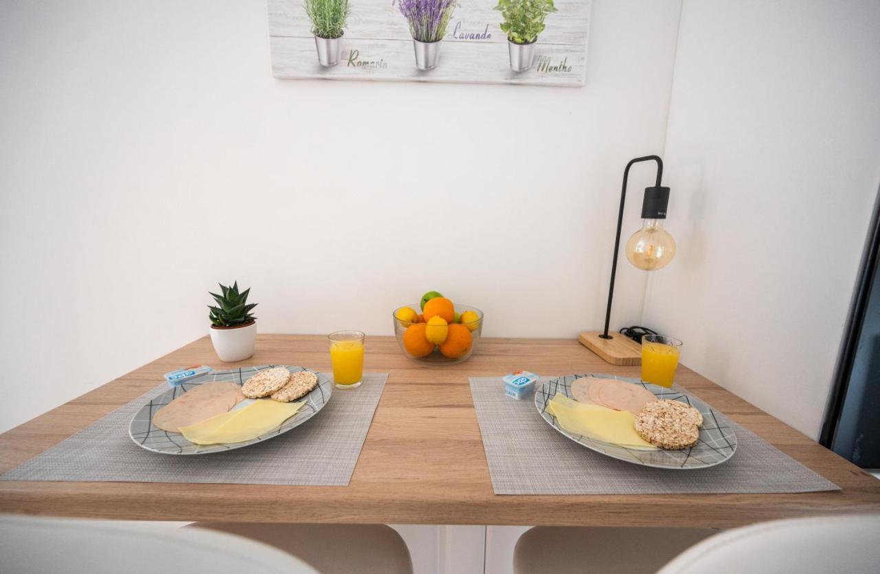Modern Studio Apartment In The Old Town Сараєво Екстер'єр фото