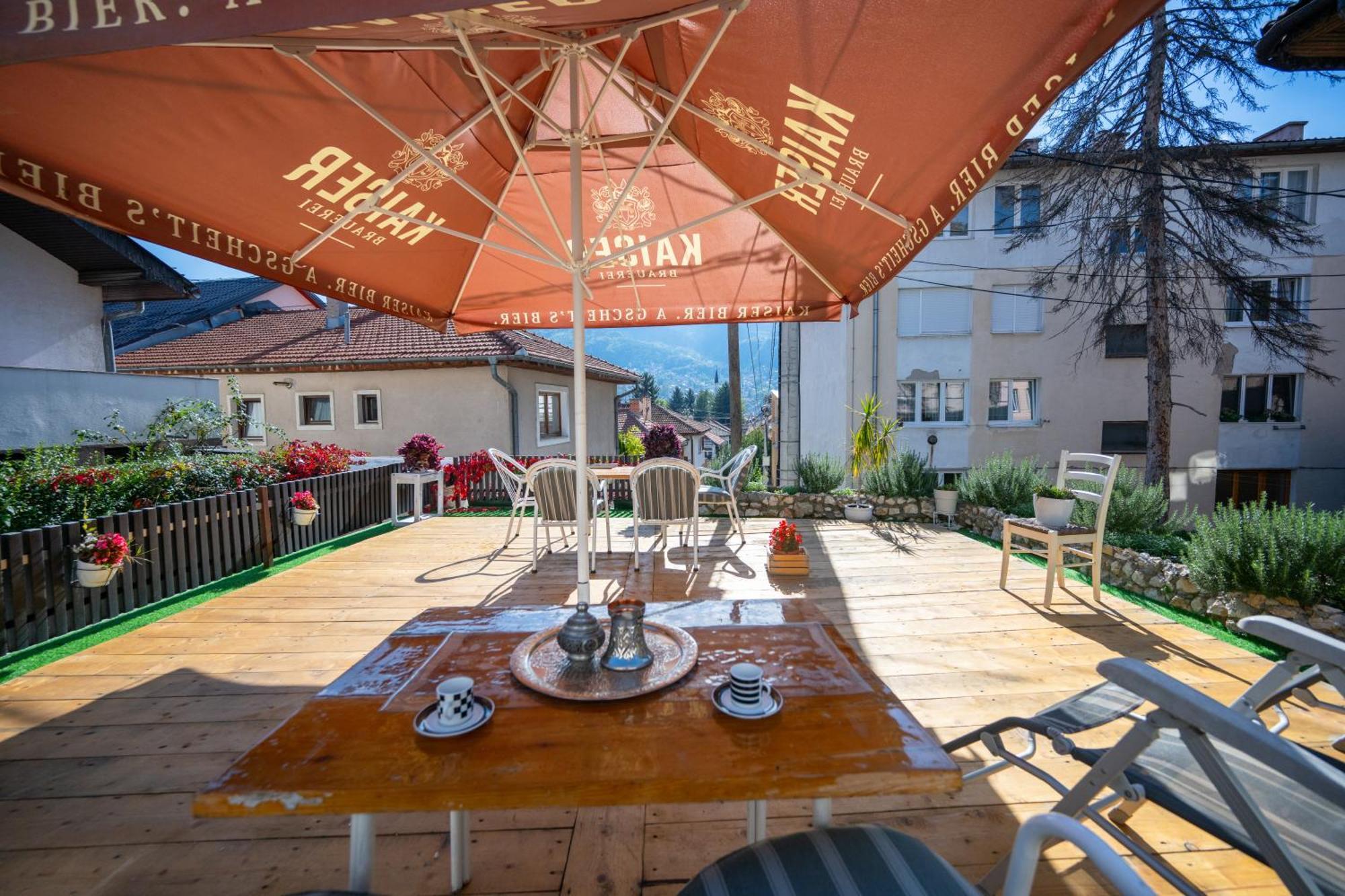 Modern Studio Apartment In The Old Town Сараєво Екстер'єр фото